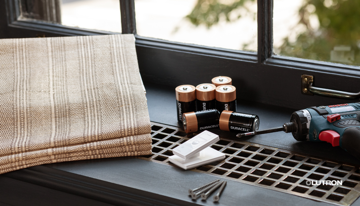 Lutron Triathlon battery-powered shade components and remote